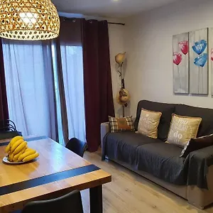  Apartamento Bonito Piso Frente A La Playa Con Parking Privado.